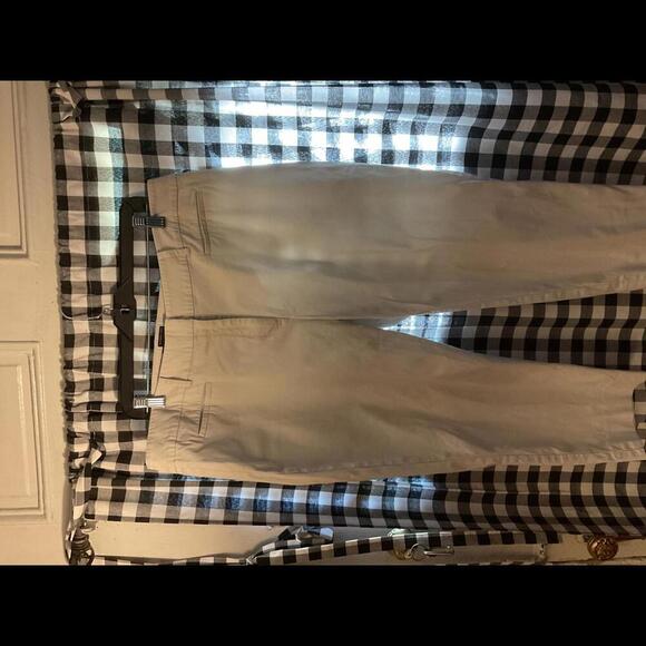 Talbots The Perfect Crop Woman’s Khakis Size 14 Petite - Picture 4 of 8